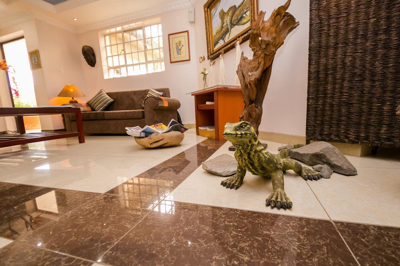 Hotel Rudi Nairobi Bagian luar foto